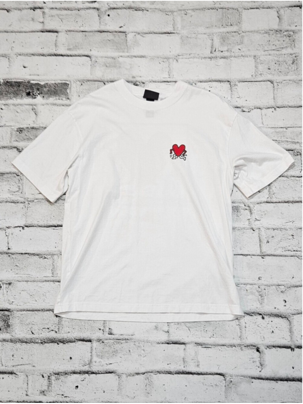 H&M Keith Haring Heart Graphic T Shirt White Loose Fit Mens Small